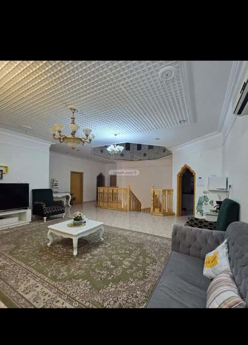 فيلا 500 متر مربع شمالية على شارع 15م الملك فيصل، شرق الرياض، الرياض