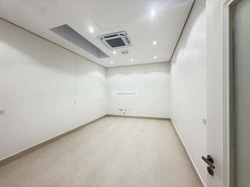 6 bedroom villa in Al Mahdiyyah