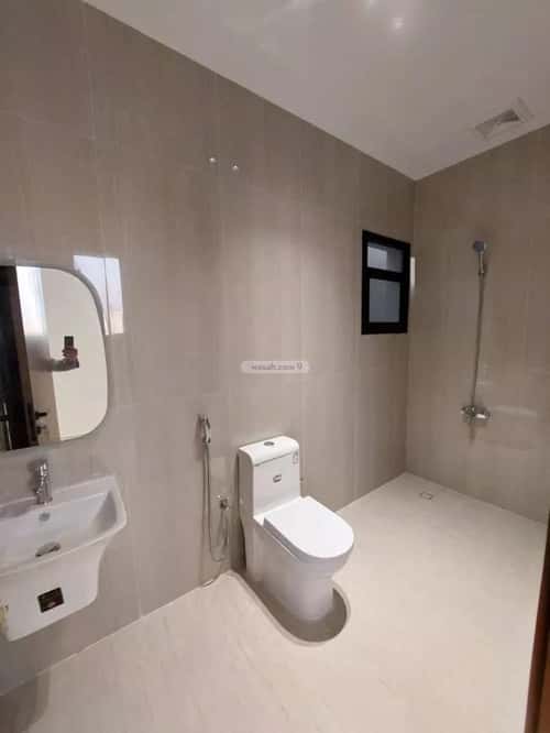 Apartment with 3 Bedrooms Uhod, Aldammam