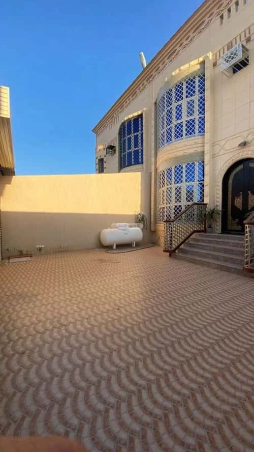 فيلا 400 متر مربع شمالية على شارع 20م الربوة، خميس مشيط