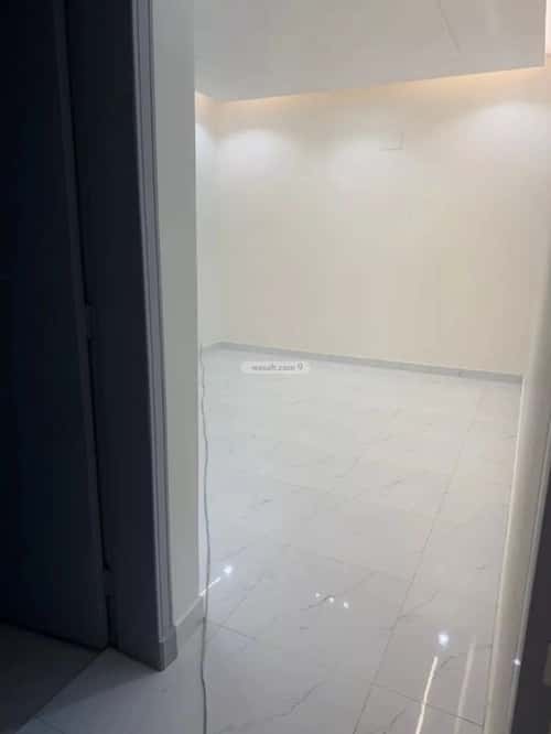 Floor 410 SQM with 3 Bedrooms The Light, Khamis Mushait