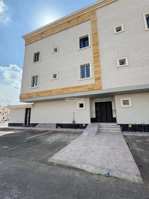 Apartment with 4 Bedrooms Hay Al Mubaoth, Madinah