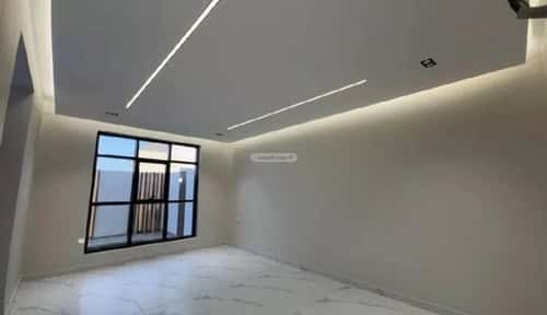 فيلا 362 متر مربع شرقية على شارع 15م ابوحجر الاعلى، صامطة