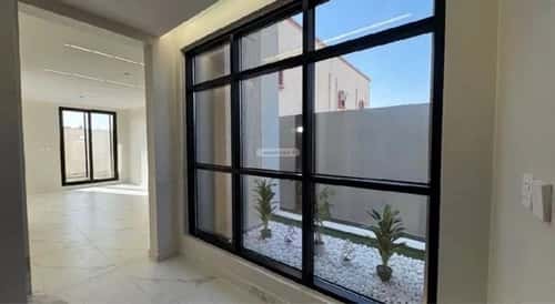 فيلا 362 متر مربع شرقية على شارع 15م ابوحجر الاعلى، صامطة