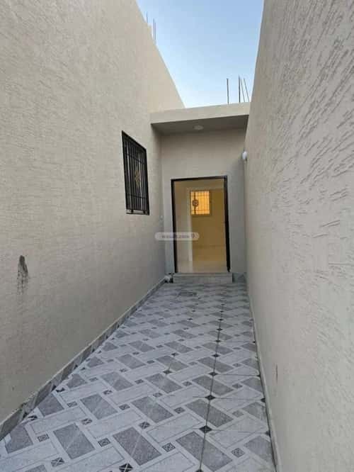 Floor 450 SQM with 7 Bedrooms As Safa, Eanizah