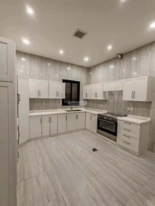 Floor 198 SQM with 4 Bedrooms Ar-Rimal, East Riyadh, Riyadh