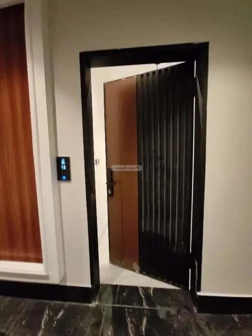 Apartment with 3 Bedrooms Al-Muanisiyah, East Riyadh, Riyadh