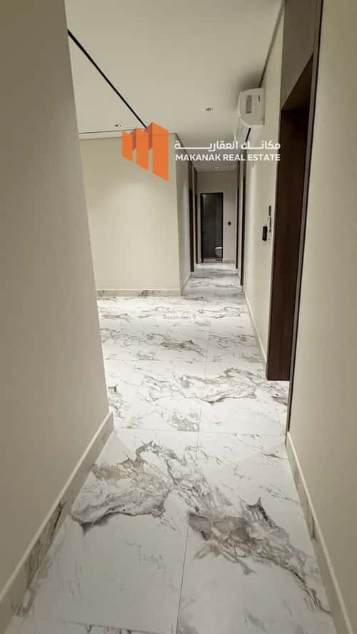 Apartment with 3 Bedrooms Al Hammraa, Khobar