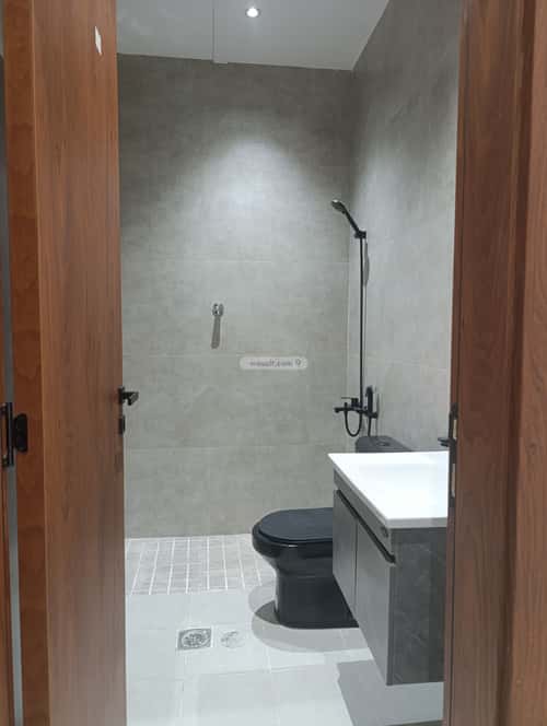 3 bedroom apartment in Dhahrat Laban