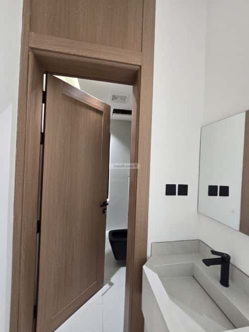 دور ب 5 غرف بدر، جنوب الرياض، الرياض