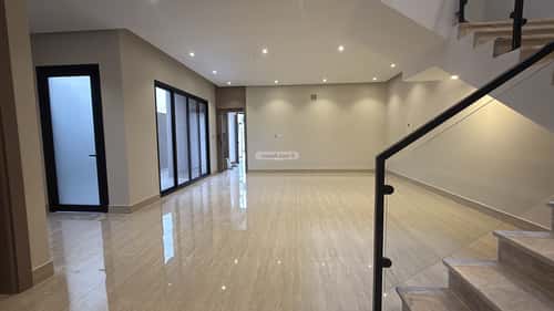 Villa 250 SQM Facing East on 24m Width Street King Fahad Dist, Aldammam