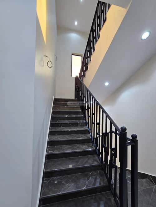 Villa 328 SQM Facing East on 20m Width Street Al-Raqi, Khamis Mushait