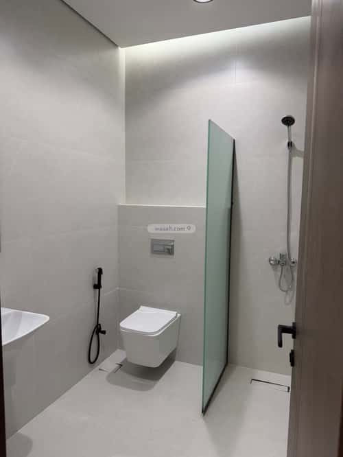 3 bedroom apartment in Al Rabwa