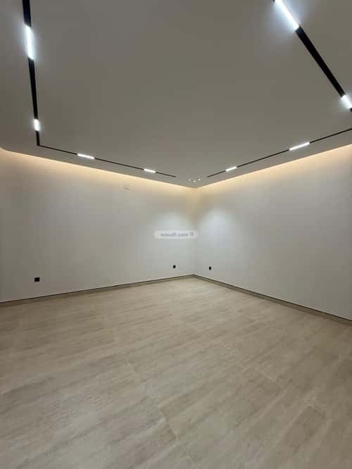 فيلا 348 متر مربع شمالية على شارع 30م المهدية، غرب الرياض، الرياض