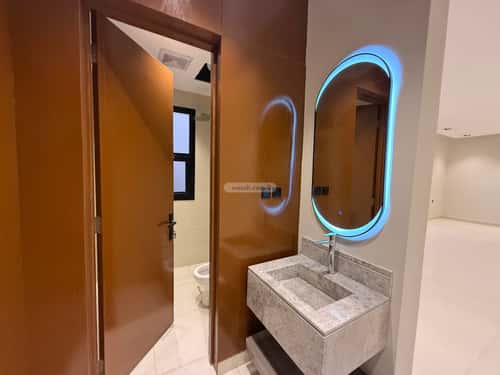 Floor 142 SQM with 5 Bedrooms Al-Yarmuk, East Riyadh, Riyadh