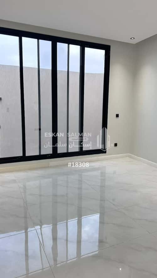 فيلا 400 متر مربع جنوبية على شارع 15م الدانة، الاحساء