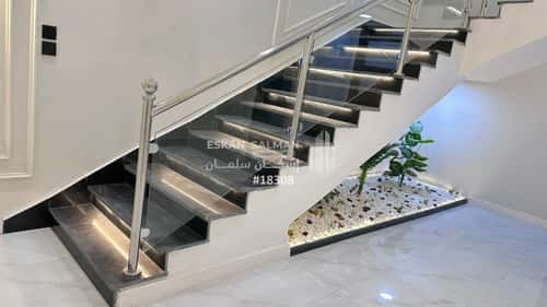 فيلا 400 متر مربع جنوبية على شارع 15م الدانة، الاحساء