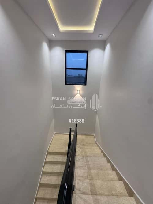 فيلا 319 متر مربع شمالية على شارع 20م بدر، جنوب الرياض، الرياض