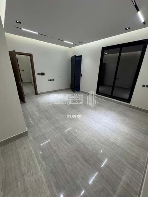 فيلا 343 متر مربع جنوبية شرقية على شارع 15م الرمال، شرق الرياض، الرياض