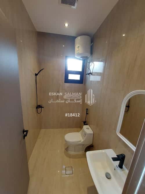 شقة ب 5 غرف الجنادرية، شرق الرياض، الرياض