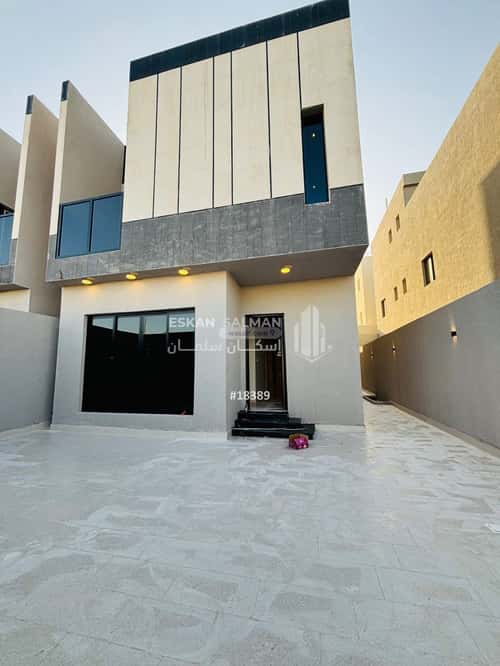 Villa 250 SQM Facing East on 32m Width Street King Fahad Dist, Aldammam