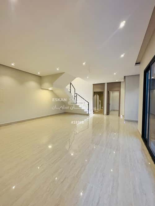 فيلا 250 متر مربع شرقية على شارع 24م ضاحية الملك فهد، الدمام