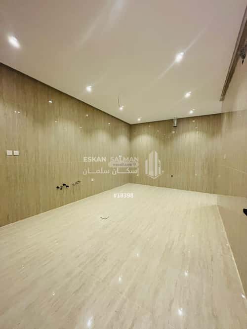 Villa 250 SQM Facing East on 24m Width Street King Fahad Dist, Aldammam