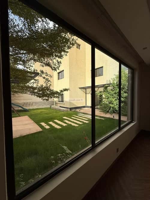 فيلا 588 متر مربع شرقية على شارع 18م النرجس، شمال الرياض، الرياض