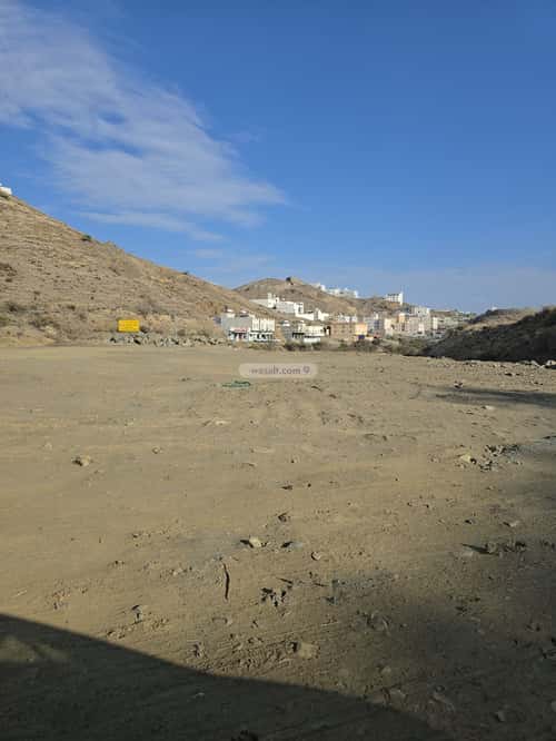 أرض 20852 متر مربع غربية على شارع 30م الوصايف، أبها