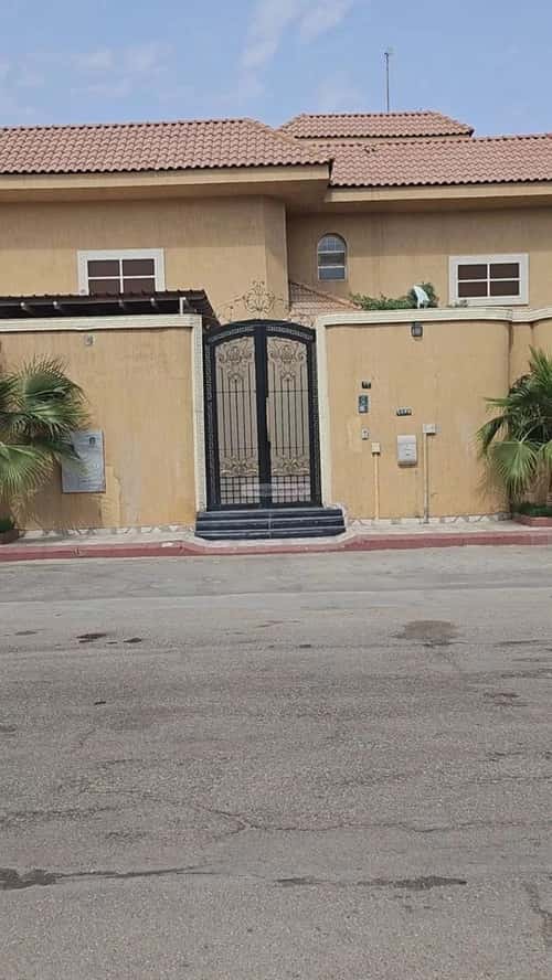 فيلا 810 متر مربع غربية على شارع 20م الخليج، شرق الرياض، الرياض