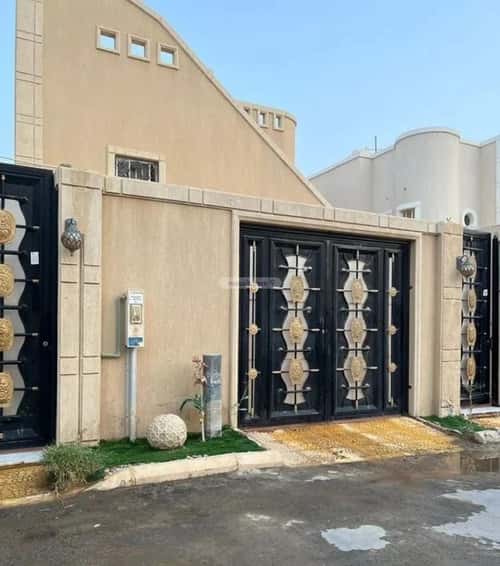 فيلا 312 متر مربع شمالية على شارع 15م الصحافة، شمال الرياض، الرياض