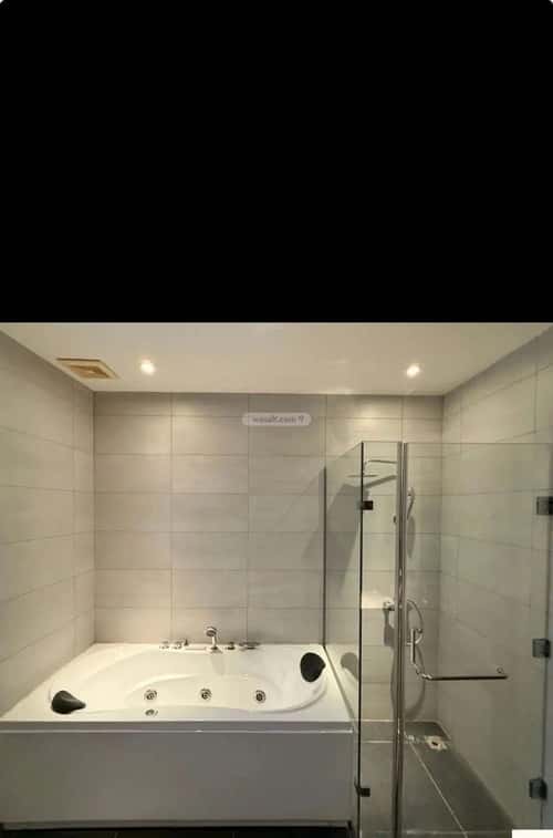 فيلا 312 متر مربع شرقية على شارع 15م الياسمين، شمال الرياض، الرياض