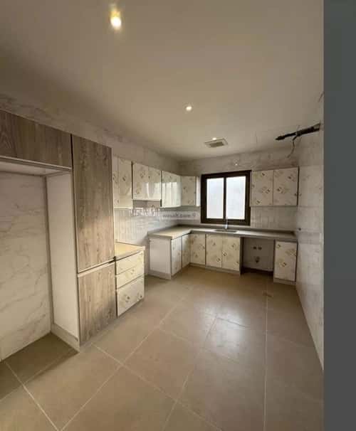 Apartment with 3 Bedrooms Al Rabbwah, North Jeddah, Jeddah