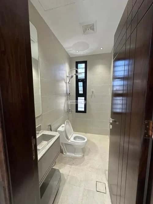 Apartment with 6 Bedrooms Al-Sharafiya, Abha