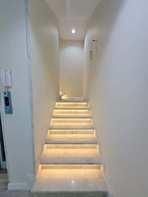 Villa 386 SQM Facing North on 15m Width Street Alnowaria, Makkah Al Mukarramah