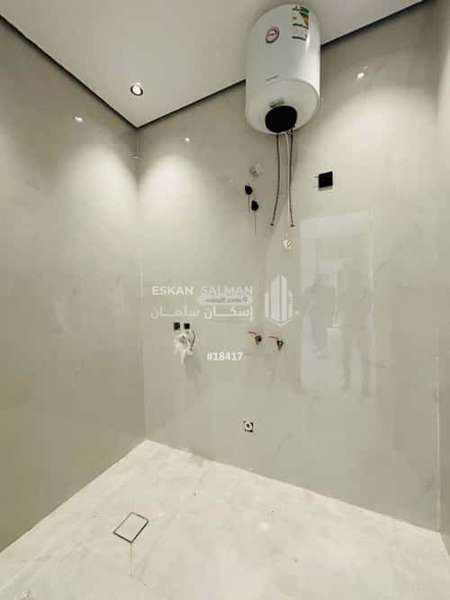 Apartment with 4 Bedrooms King Fahad Dist, Aldammam