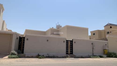 دور 600 متر مربع ب 6 غرف العزيزية، الدوادمي