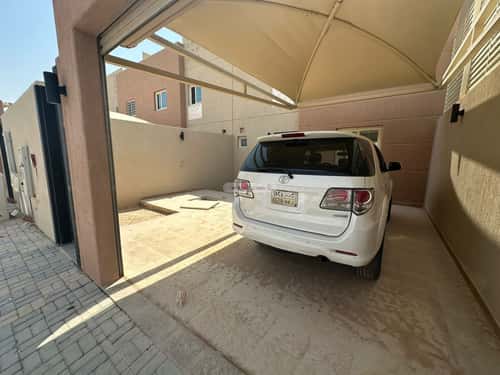 Villa 195 SQM Facing East with 4 Bedrooms King Khalid Int.Airport, North Riyadh, Riyadh