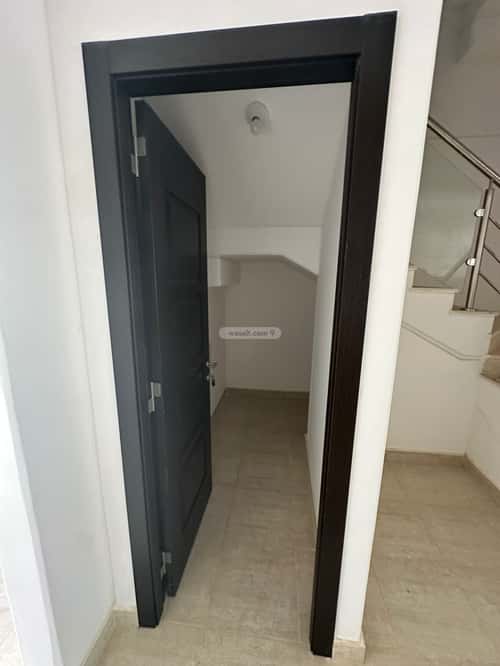 فيلا 195 متر مربع واجهة شرقية ب 4 غرف مطار الملك خالد الدولي، شمال الرياض، الرياض