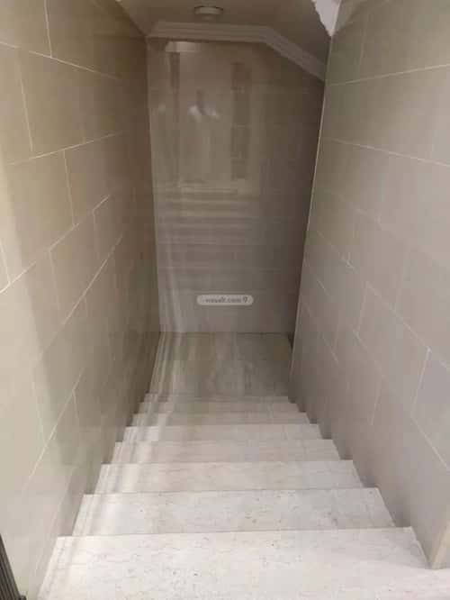 Building 247 SQM Facing South Al Rughamah, East Jeddah, Jeddah