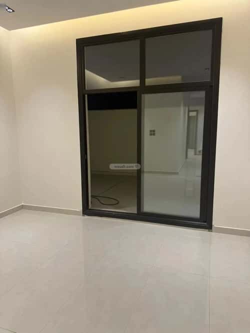 فيلا 219 متر مربع غربية على شارع 15م الخليج، شرق الرياض، الرياض