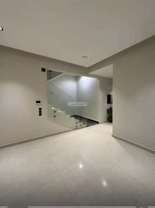 فيلا 219 متر مربع غربية على شارع 15م الخليج، شرق الرياض، الرياض