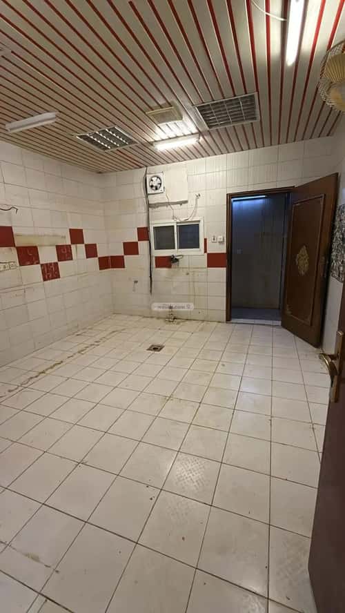 Floor 405 SQM with 6 Bedrooms Al-Khaleej, East Riyadh, Riyadh