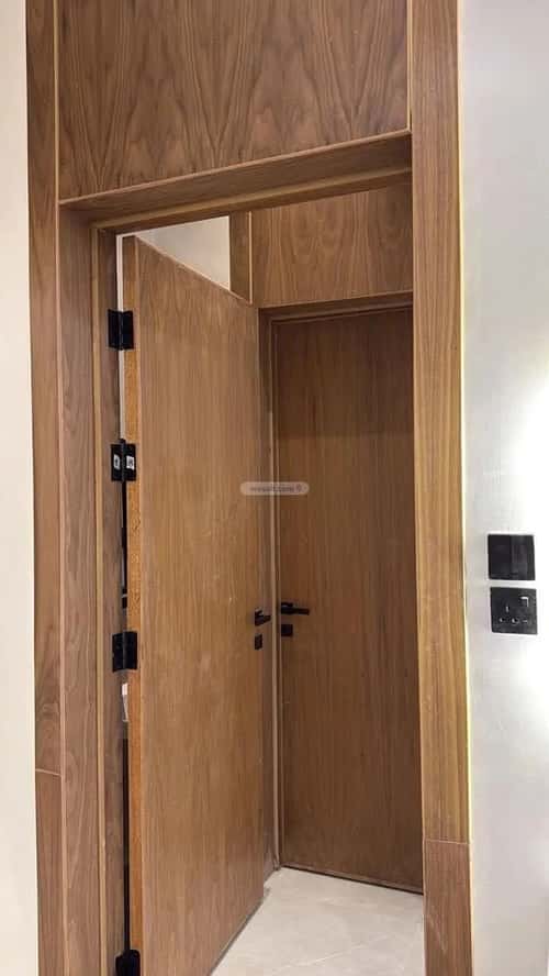 Floor 151 SQM with 5 Bedrooms Al Marjan, East Riyadh, Riyadh