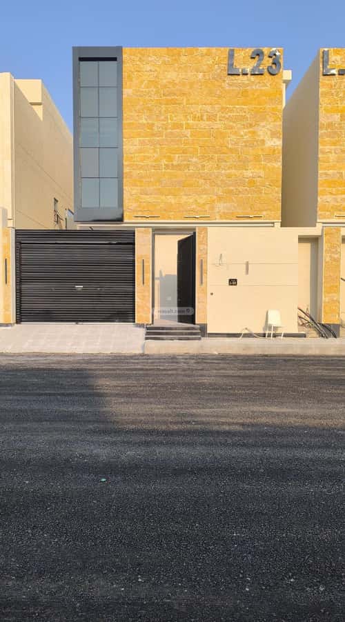 Villa 300 SQM Facing North on 15m Width Street Al Rahmanyah, East Jeddah, Jeddah