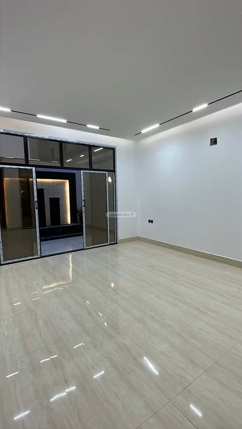Villa 324 SQM Facing South on 18m Width Street An-Nadheem, East Riyadh, Riyadh