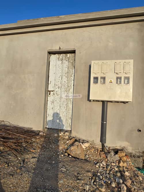 فيلا 900 متر مربع مع شقتين واجهة غربية البحيرات، شمال جدة، جدة