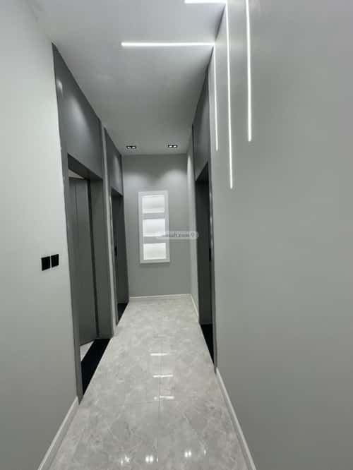 Apartment with 6 Bedrooms Al-Yarmouk, Khamis Mushait