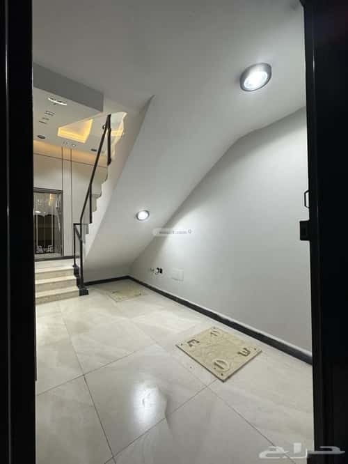 شقة ب 6 غرف اليرموك، خميس مشيط