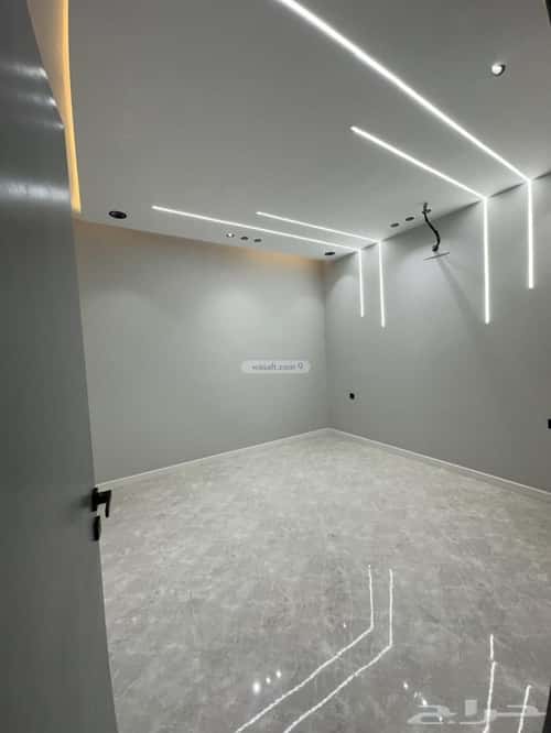 شقة ب 6 غرف اليرموك، خميس مشيط